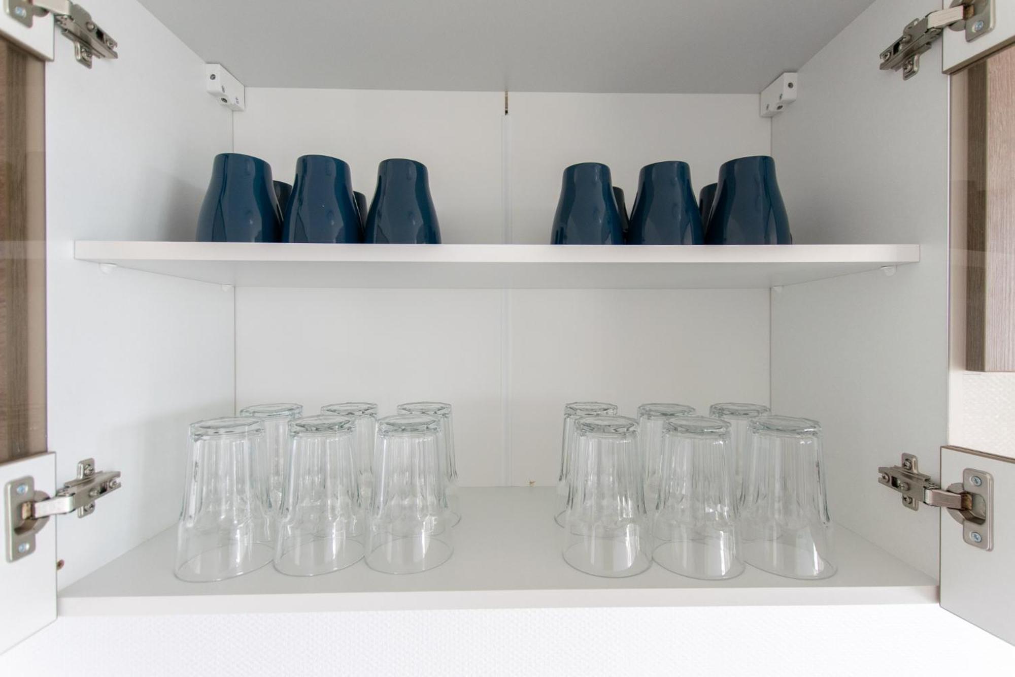 Raj Living - City Center Apartments With 5 Rooms - 10 Min Messe Dus Düsseldorf Buitenkant foto